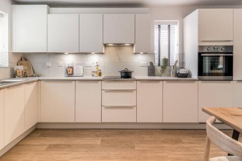 Similar Show Home