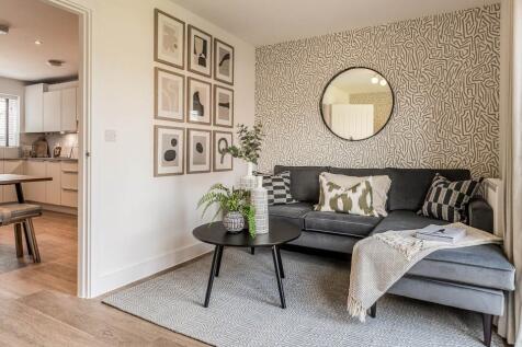 Similar Show Home