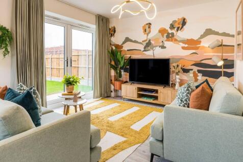 Similar Show Home