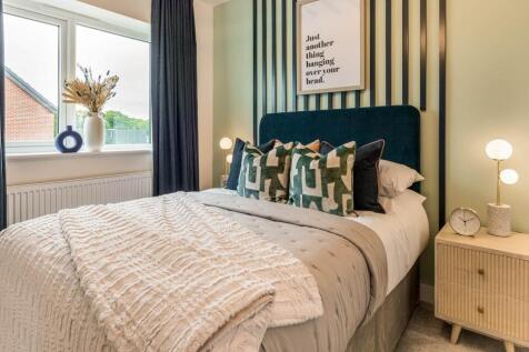 Similar Show Home