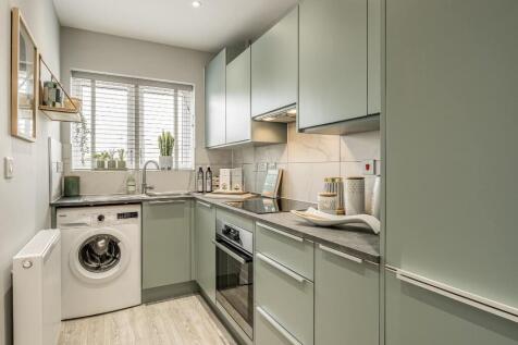 Similar Show Home