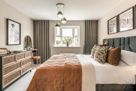 Similar Show Home