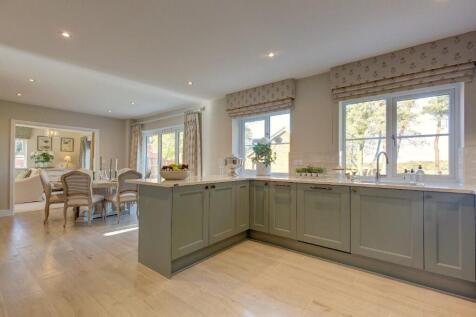 Example Kitchen/Dine