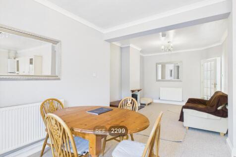 Kitchen / Living area