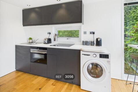 Kitchen / Living area