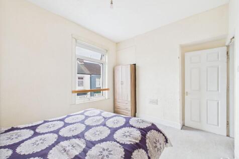 Front Bedroom