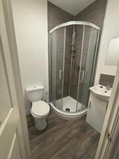 En-suite shower room