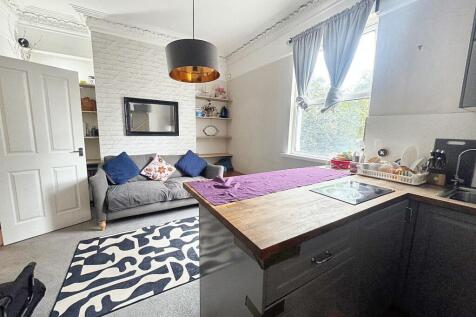 Kitchen/Living Room