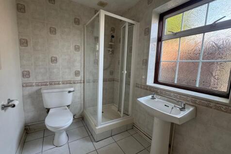 Ground Floor Shower Room