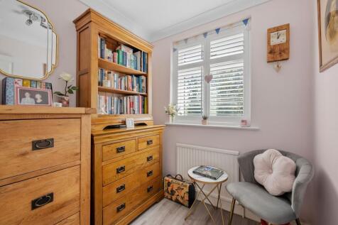 Bedroom 4/Study
