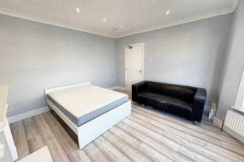 Private Bedroom