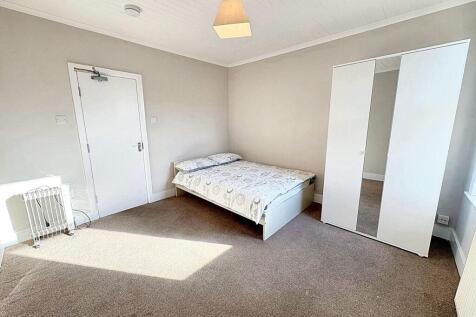 Private Bedroom