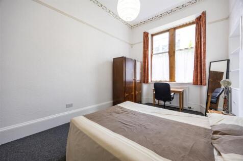 0-2_56_GIBSON_STREET_GLASGOW_011.JPG