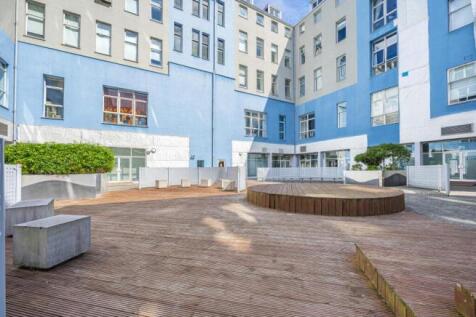 courtyard 2.jpeg