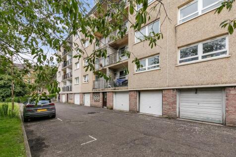 Fergus court back.jpg