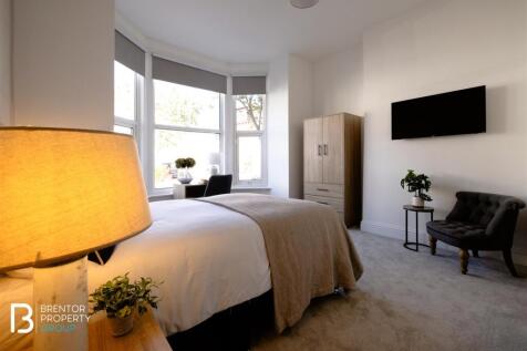 Room1_2.jpg