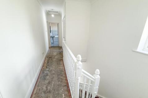 1st floor hallway 3