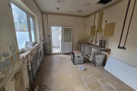Kitchen 3