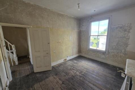Bedroom 3 (2)