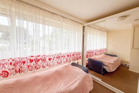Bed 2