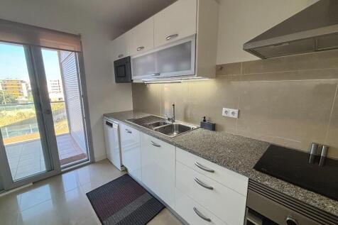 Kitchen 3