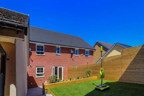 Orchard Walk-17.jpg