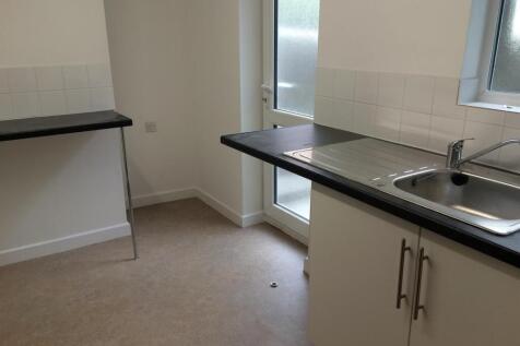 22a Park Crescent - kitchen.jpg