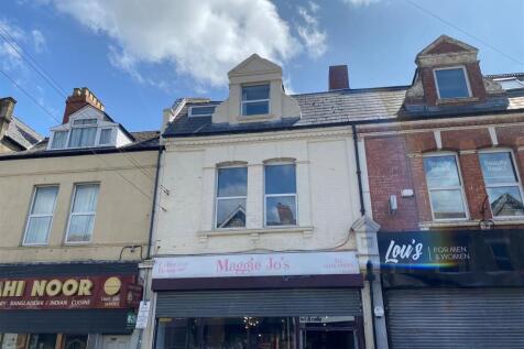86 High Street - front.jpg