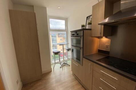 Amorella House - kitchen 2.jpg
