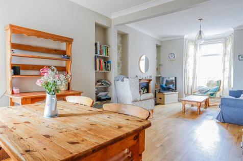 Charlotte Place_-7.jpg