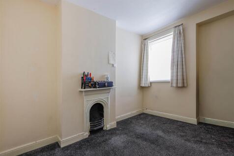 Castleland St_-11.jpg