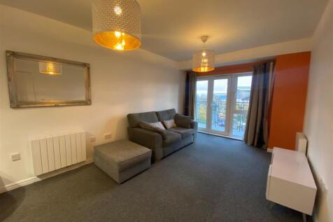 24 Ty Capstan - living room 2.jpg