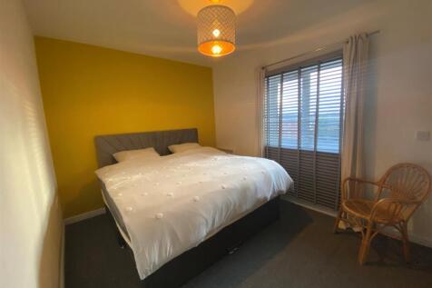 24 Ty Capstan - bedroom.jpg