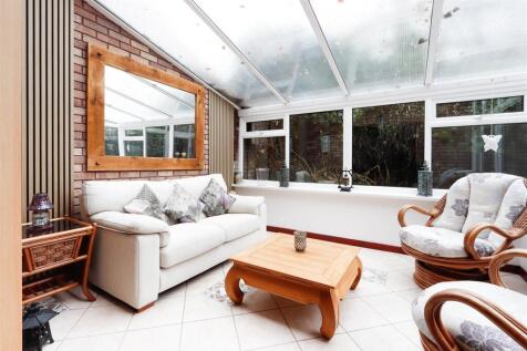 Griffin Close -15.jpg