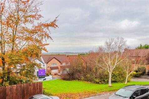 Griffin Close -10.jpg