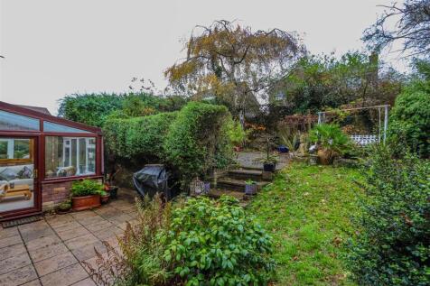 Griffin Close -22.jpg