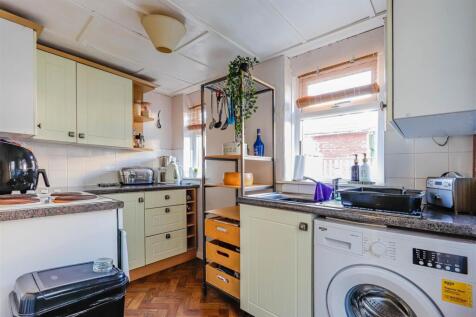 Castleland St -6.jpg