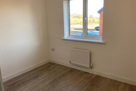 346 Church Road - bedroom three 2.jpg