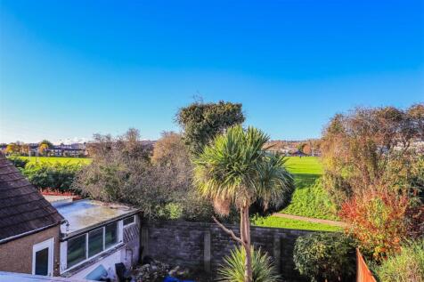 Pencoedtre Road -11.jpg