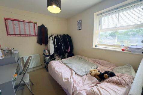 Bedroom 2.jpeg