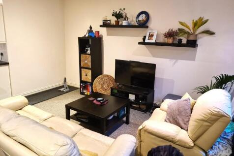f2 23-25 East Street Lounge.jpg