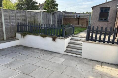 garden streemleaze 2.jpg