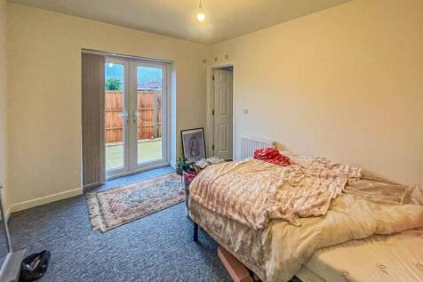 Bedroom.jpg
