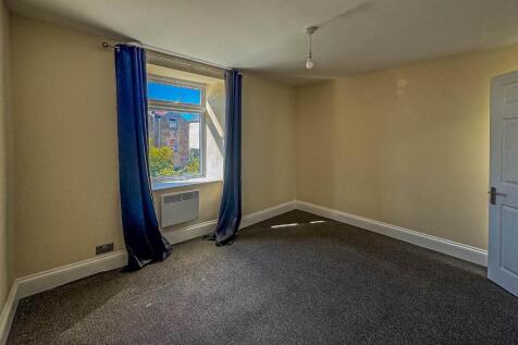 bedroom-2.jpg
