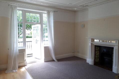Living Area.JPG