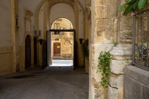 Property Image 101