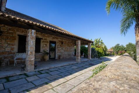 Property Image 63