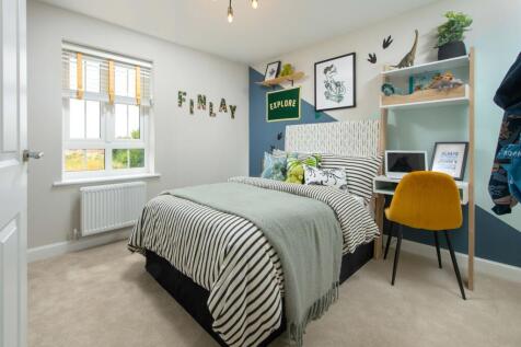 Henley Gate BAR_Langley_Bedroom