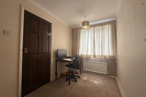 TV/Office Room