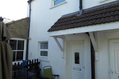 2 Bedroom Masionette